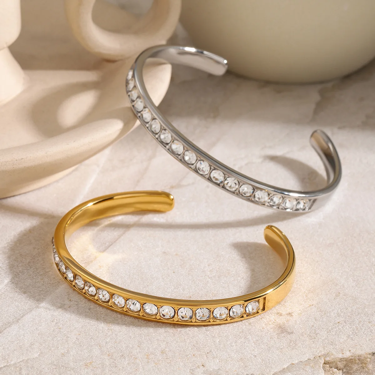 

Stainless Steel PVD 18K Gold Plated Tarnish Waterproof Rhinestoned Bangle For Woman Jewelry Wholesale INS