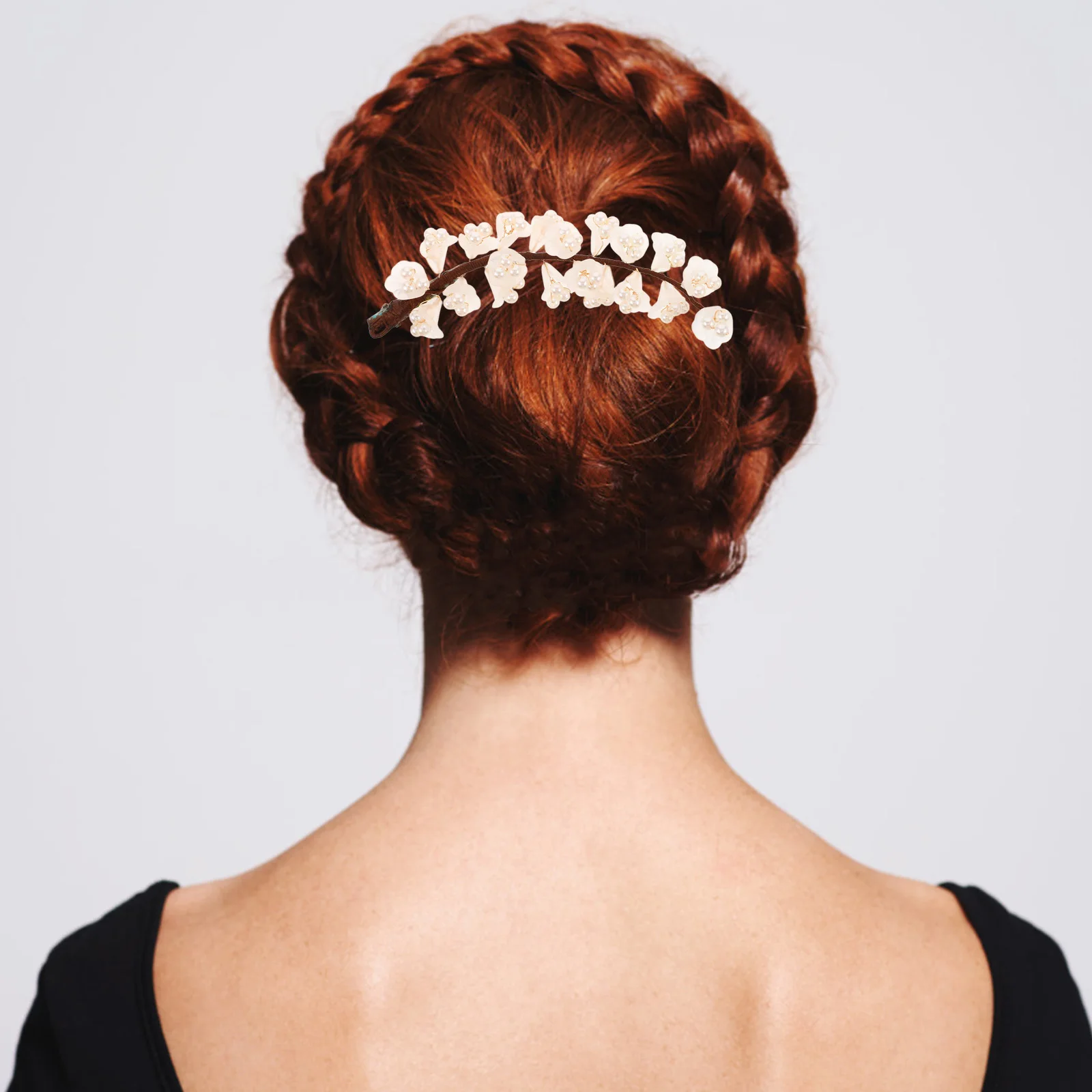 

Lily Flower Hair Clasp Metal Clip Pearls Floral Design for Wedding Party Bun Ponytail Hair Styling Accessory Women