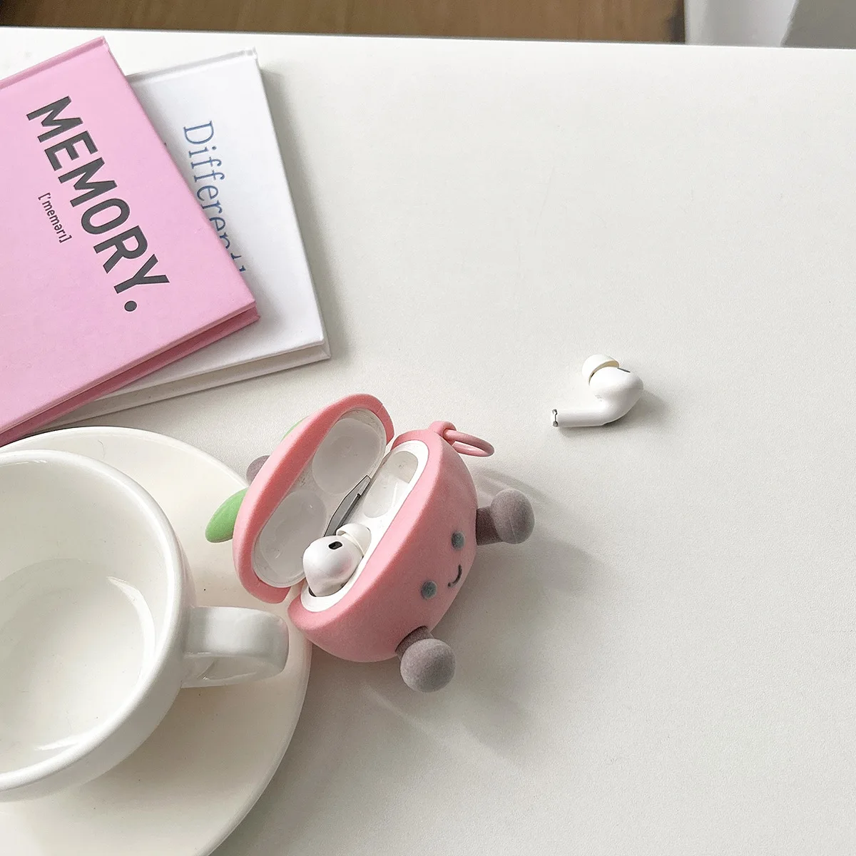 حافظة سماعة أذن لأجهزة Airpods Pro3 Pro2 Pro سماعة رأس مقاومة للصدمات لأجهزة Airpods1 2 3 4th الجيل غطاء خوخي من السيليكون الناعم