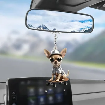 帽子とメガネのペンダント付きのクールなスケートボードキーホルダー、チワワ犬、子犬、用途の広い魅力、車の装飾、バックパック、お祝い、パーティーギフト