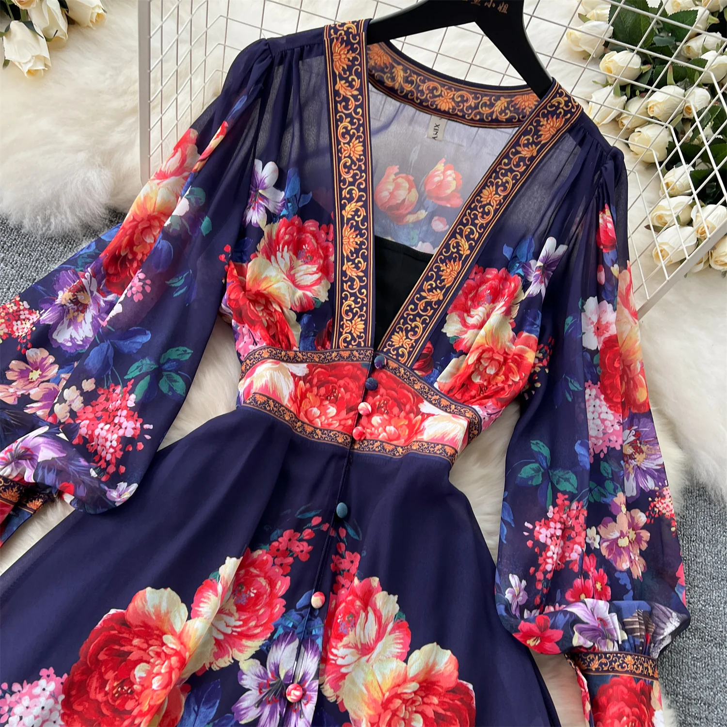 Sexy Elegant Vintage chiffon print lool Sleeve Dress V-neck Slim Women Summer party French sweet Beach Pleated Dresses