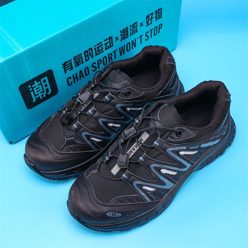 Outdoor sports hiking shoes, breathable and anti slip summer casual fashion shoes