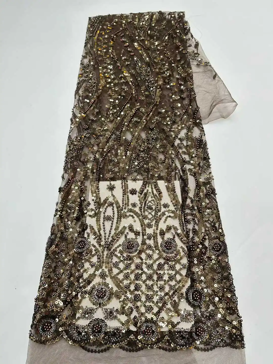 

Французская бархатная ткань с пайетками и кружевом, высококачественное африканское флокированное кружево 2026 года, нигерийская бархатная ткань для женских вечерних платьев