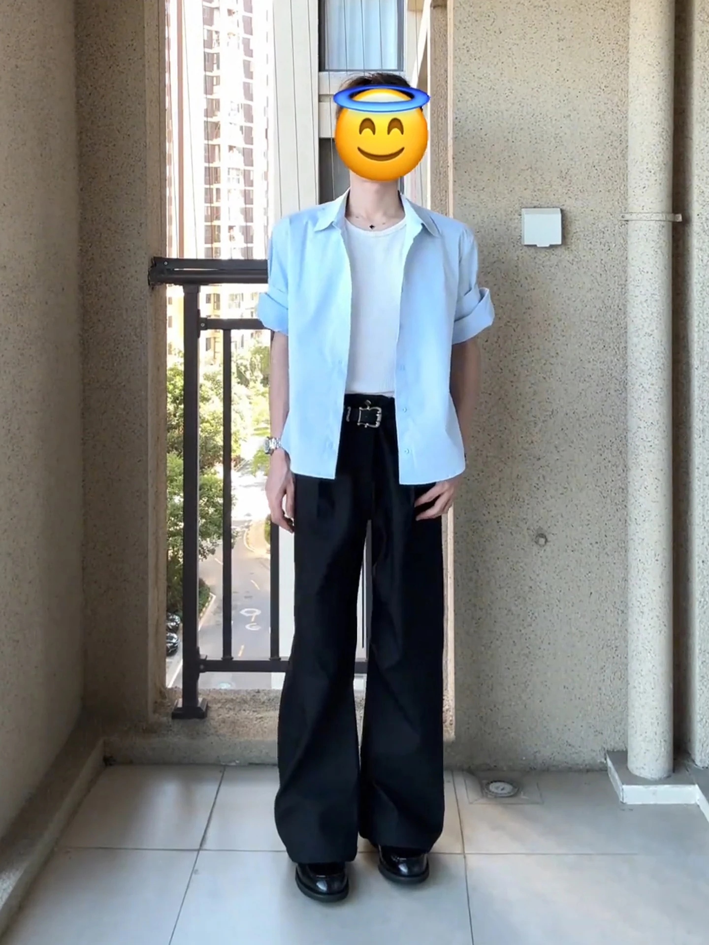 No image