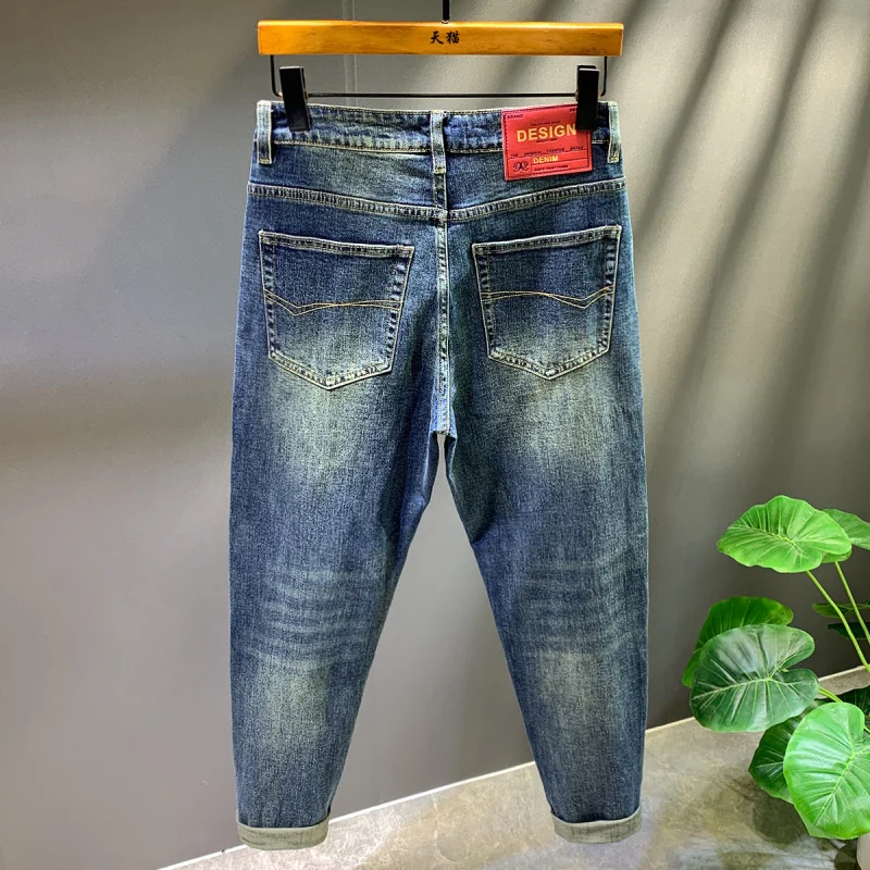

2025 Новые винтажные свободные джинсы в стиле ретро для мужчин, элитная эластичность, универсальность, вышитые маленькие ноги, модные, красивые брюки