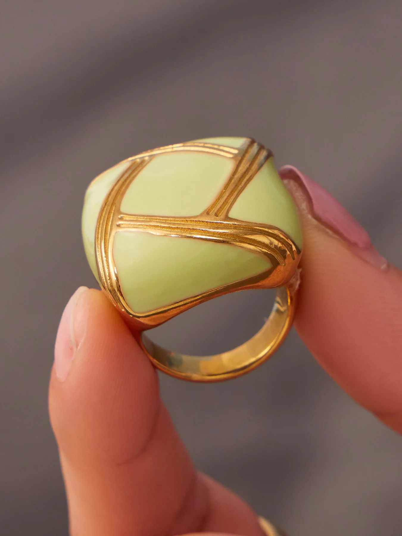 Übertrieben Bunter Emaille-Tropfenring aus 316L Edelstahl mit 18K Goldplattierung für Damen, Wasserfest und Farbecht – Detail 6