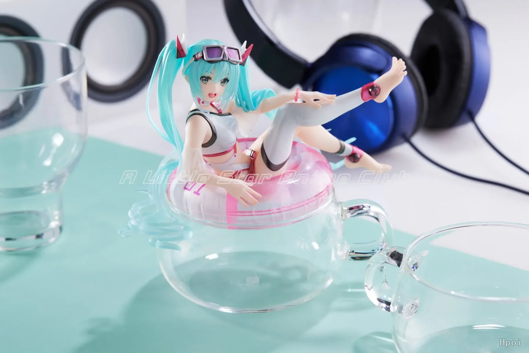taito-アクアフロート-ギリズ-ピアプロ-キャラクターズ-帽子をかぶった初音ミク-おもちゃ-アニメフィギュア