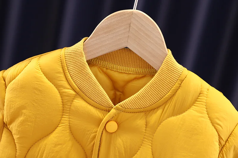 ZOETOPKID Winterkleidung für Jungen, 2-teiliges Set, neues, modisches, warmes Oberteil und Hose, 2-teiliger Anzug für Jungen, Geburtstagsgeschenk, Kinderkleidung. – Detail 9
