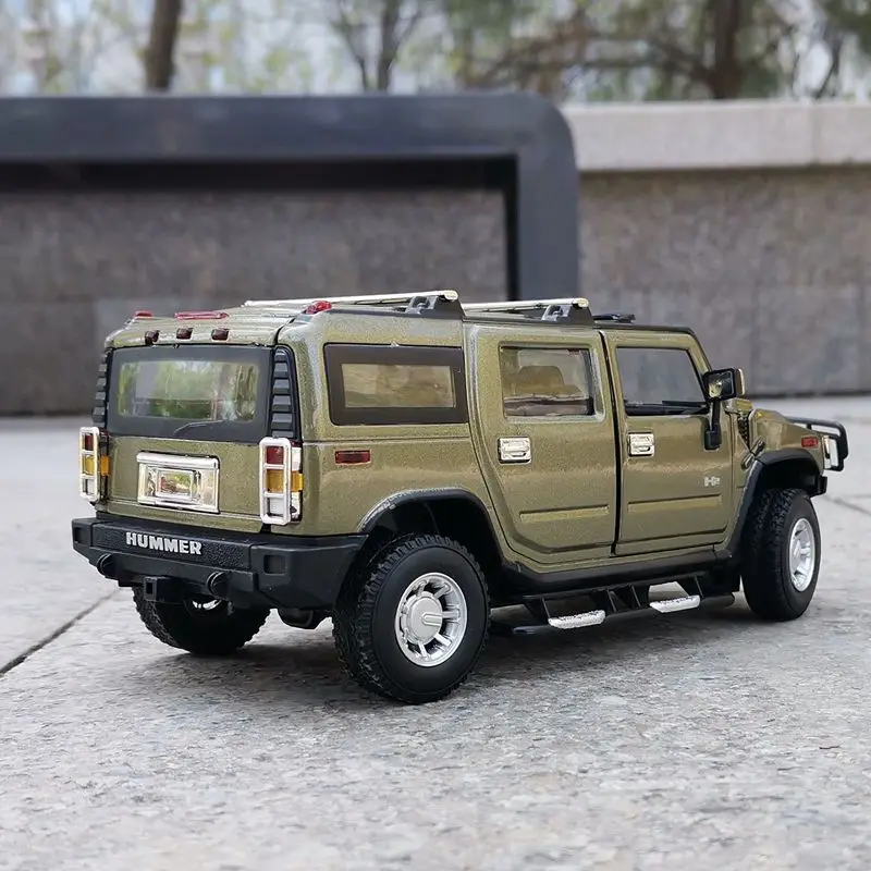 1:24 HUMMER H2 SUV Alloy Car Model Diecast & Toy Metal Off-road Vehicles Car Model High Simulation Collection Childrens Toy Gift