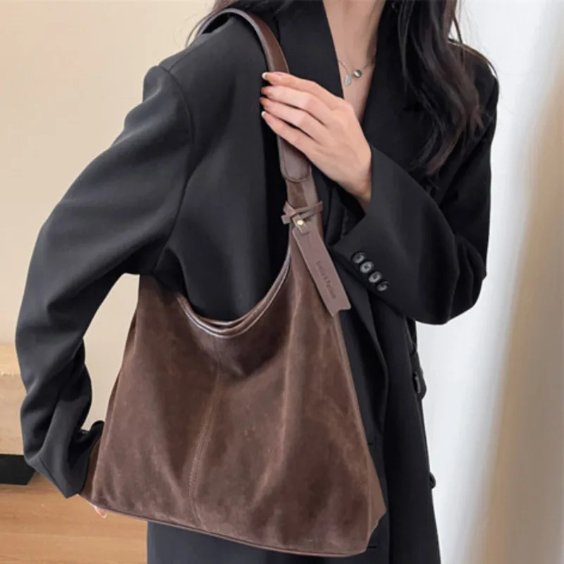 Grand sac à main texturé pour femme, sac à bandoulière décontracté, messager de haute qualité, mode de luxe polyvalente, initié à la capacité, E27