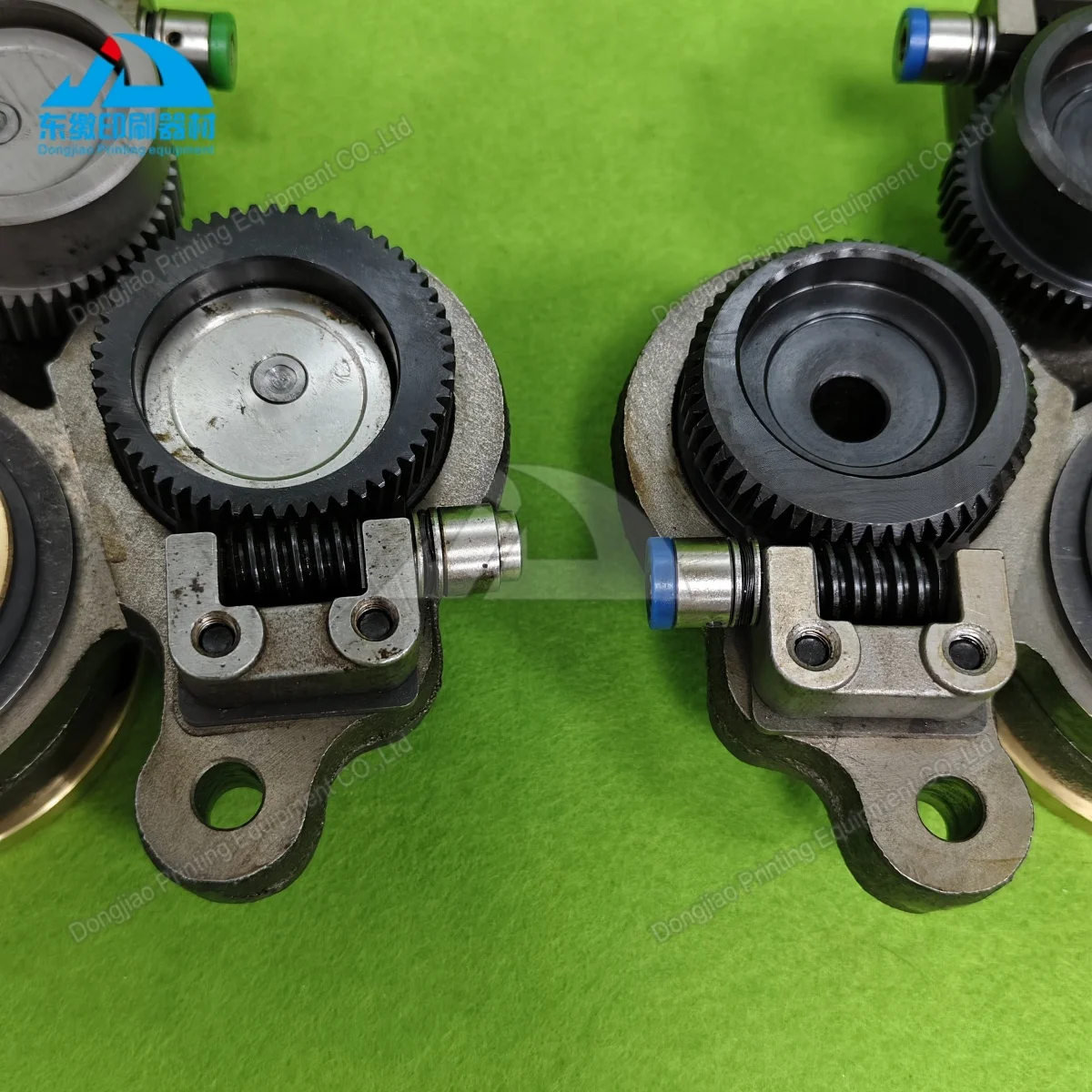 Piezas de máquina de impresión Offset, soporte de amortiguación 93.030.002 93.030.003 93.030.005, placa de rodamiento Laver para Heidelberg SM102 CD102