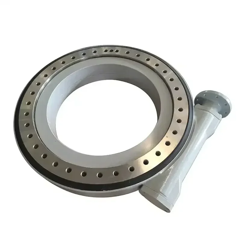 High Quality Platform Slewing Reducer SE7 Worm Gear Slew Drive Motor Slewing Drive for Aerial Work Vehicle