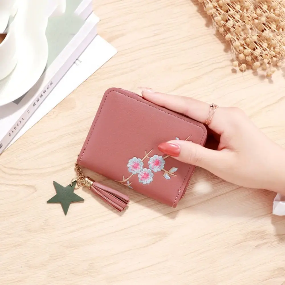 Simple Plum Blossom Tassel Wallet Embroidery Mini Pu Leather Coin Purse Zipper Pu Leather Plum Blossom Wallet Lady