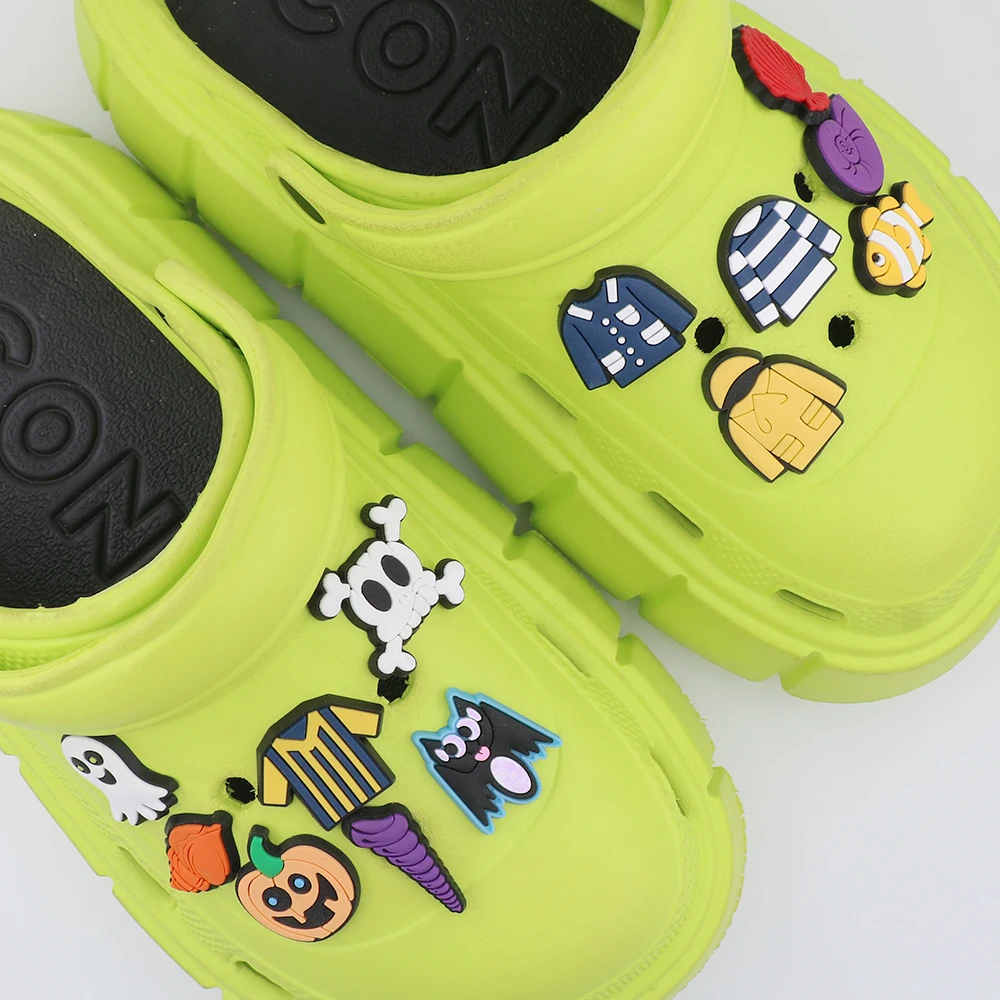1 Set 크로크 Shoe Charm Accessories Cute Shell Clothing Ghost Marine Animals 지비츠 Shoe Sandals Decorations Halloween Kids Gift