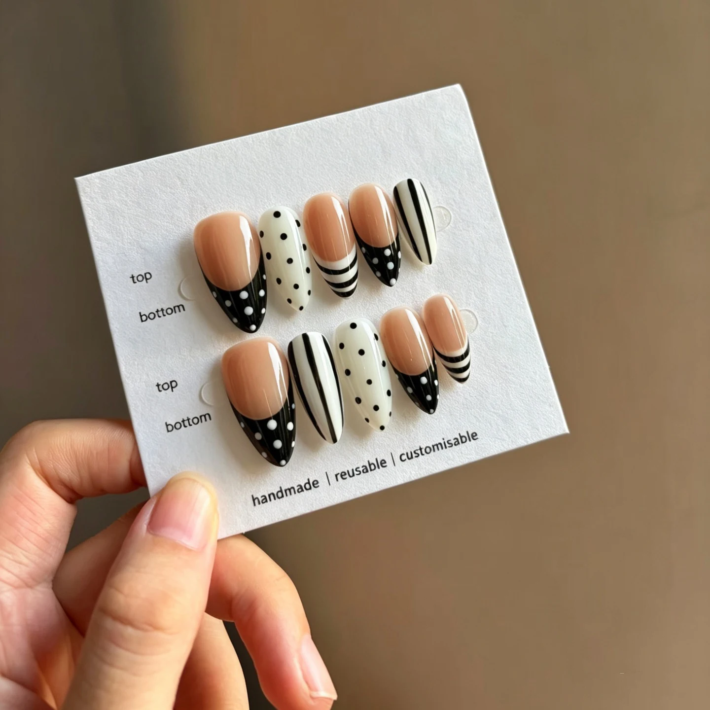 10 pezzi di unghie finte a pre - Nail Art Eye Cat recensione e prezzo
