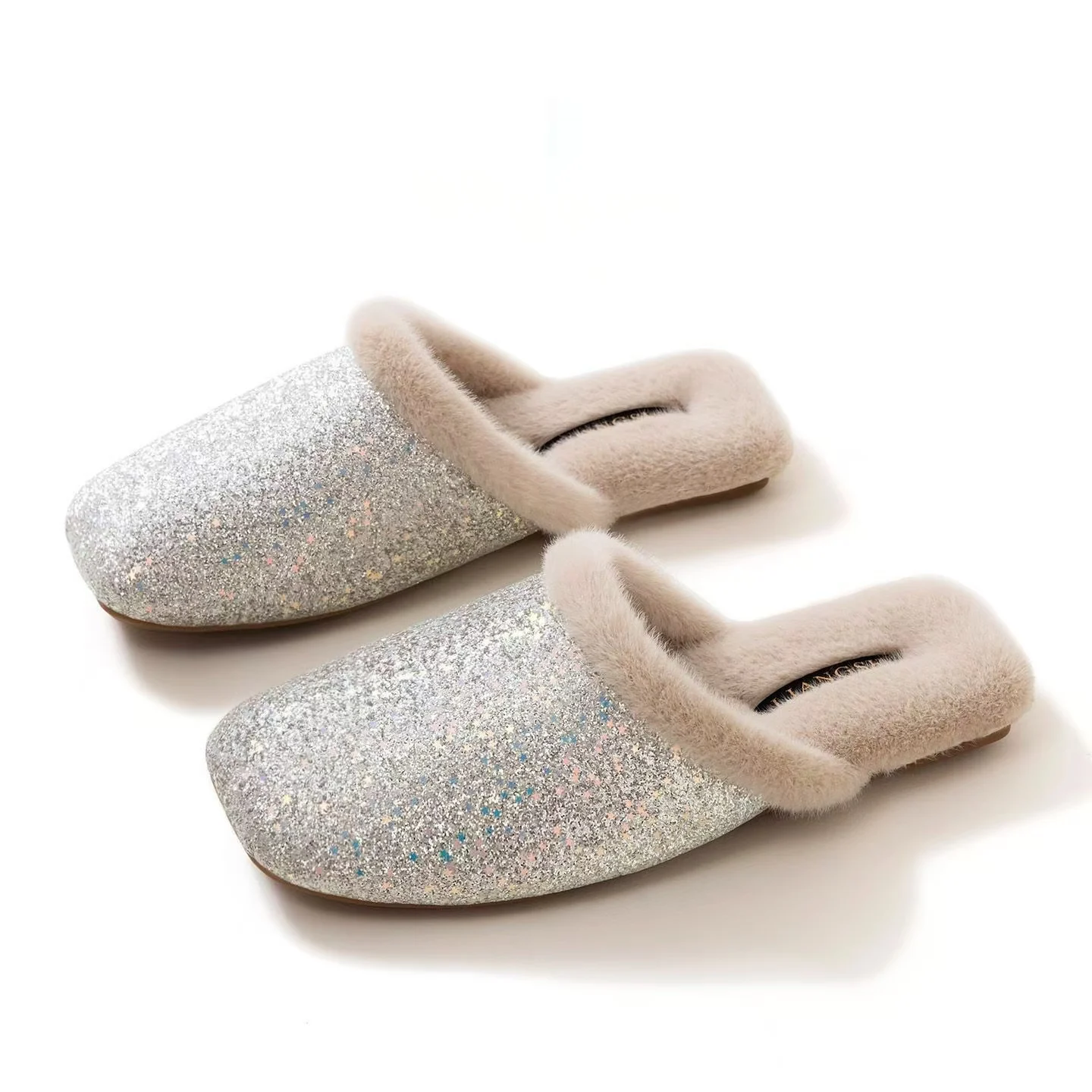 

Women Winter New Baotou Cotton Slippers High Quality Rubber Sole Non Slip Plush Keep Warm Paillette Home Slippers Fluffy Slipper