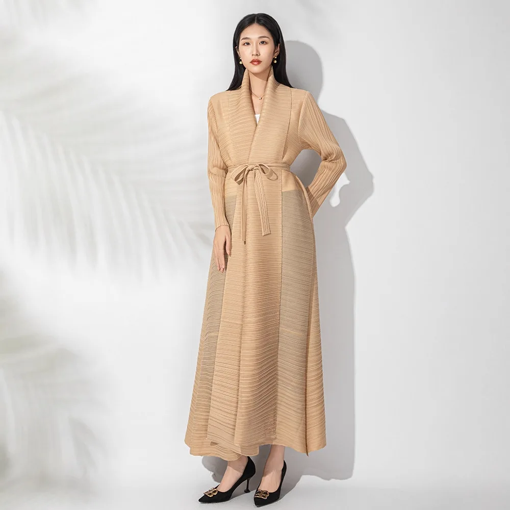 

Miyake Pleated Trench Coat Women's High-end Extra Long Outer Robe British Style Long Temperament Cardigan Outer Robe