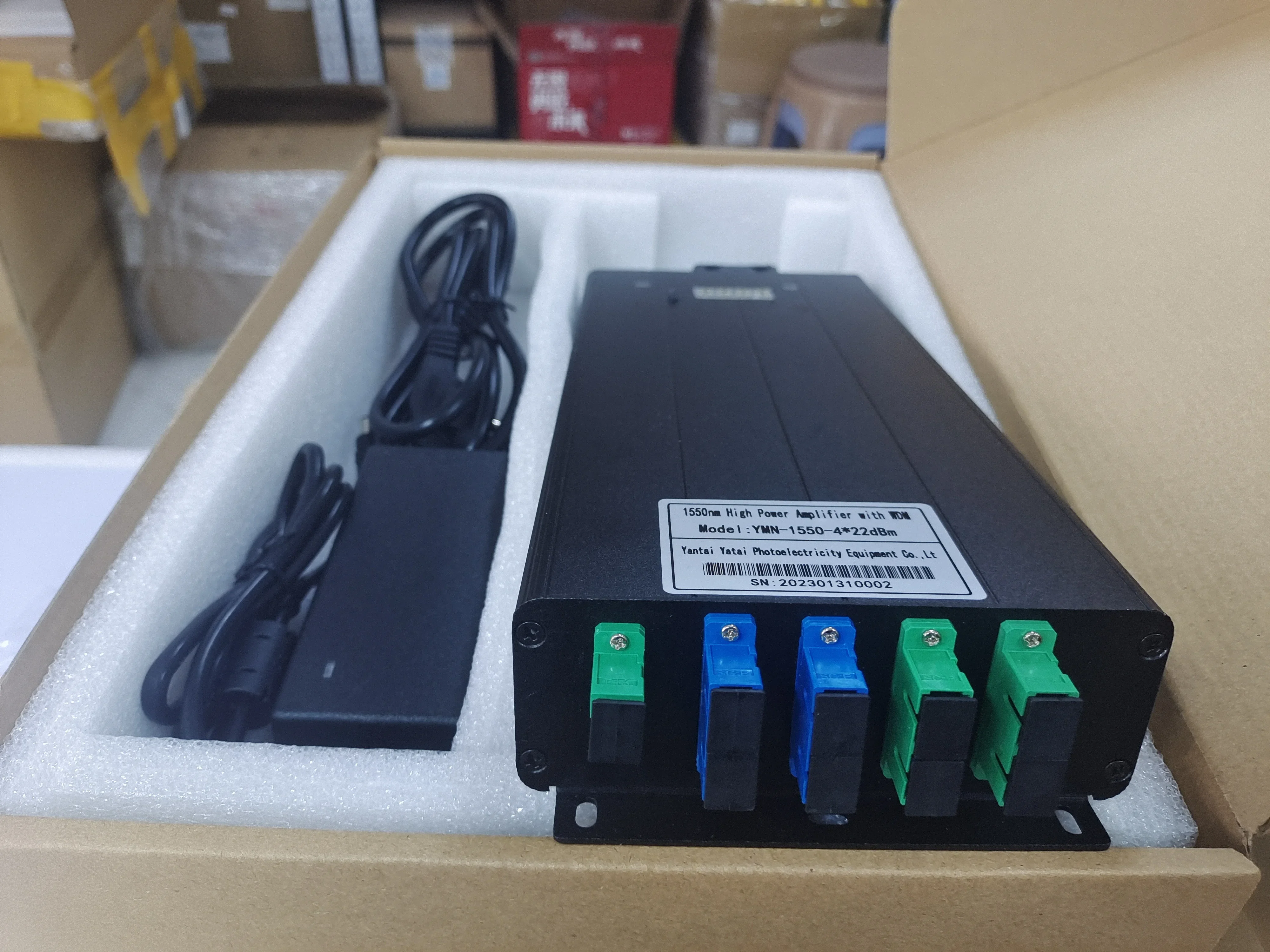 YMN-1550 Mini 4-Port 22dbm Optical Amplifier 3-Year Warranty Fiber Optic Equipment Competitive Price for Outdoor WiFi Network