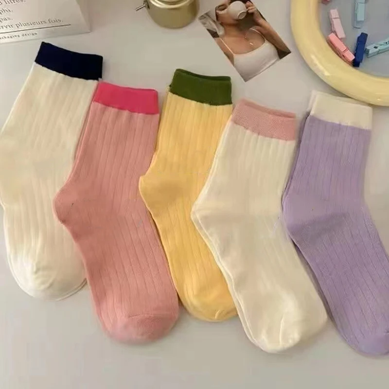 1Pair Gradient Color Women Socks Stylish Letters Middle Tube Sock Female Street Tide Crew Socks Soft Moisture-wicking Socks