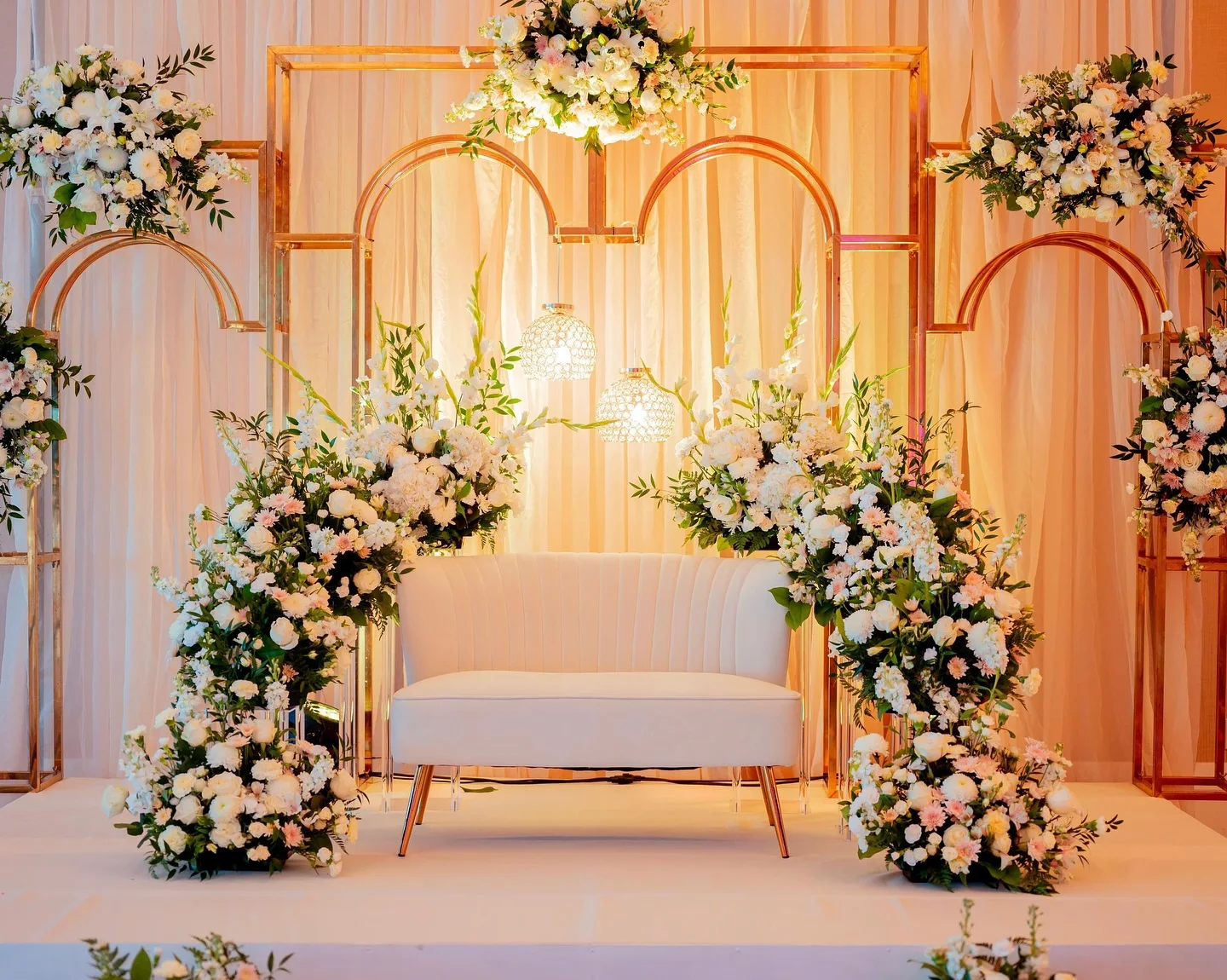 

2025 graduation decoration, Hawaiian party, wedding bachelor party, room background arch outdoor garden decoration