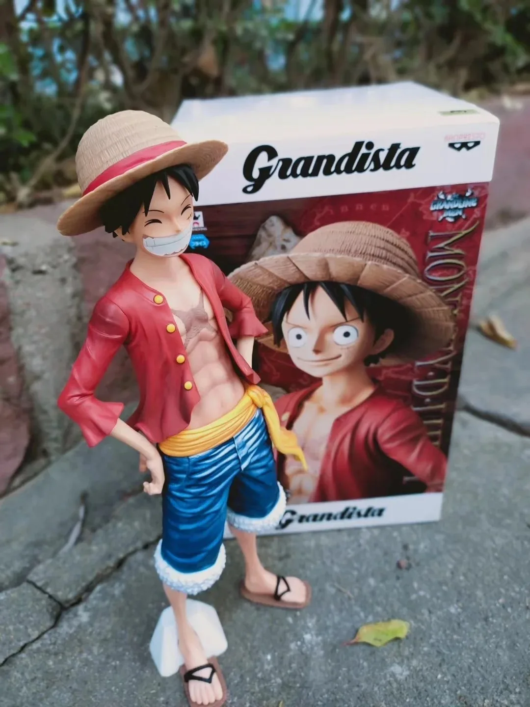 28CM One Piece Anime-Figur Monkey D. Luffy mit Drei Wechselgesichtern Actionfigur PVC-Modell Sammlerstück Spielzeug Geschenk für Kinder – Detail 6