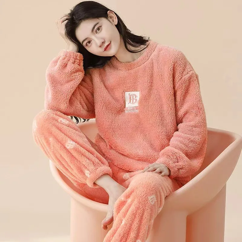 Autumn Winter Warm Flannel Pajamas for Women Students Cute Plush Thicken Loose Sleepwear Set  Coral Velvet Home Clothes Suit