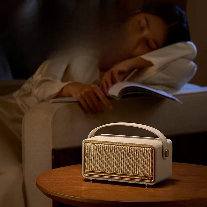 Retro portable Bluetooth speaker, leather handle, portable speaker, home outdoor speaker, long battery life, standard