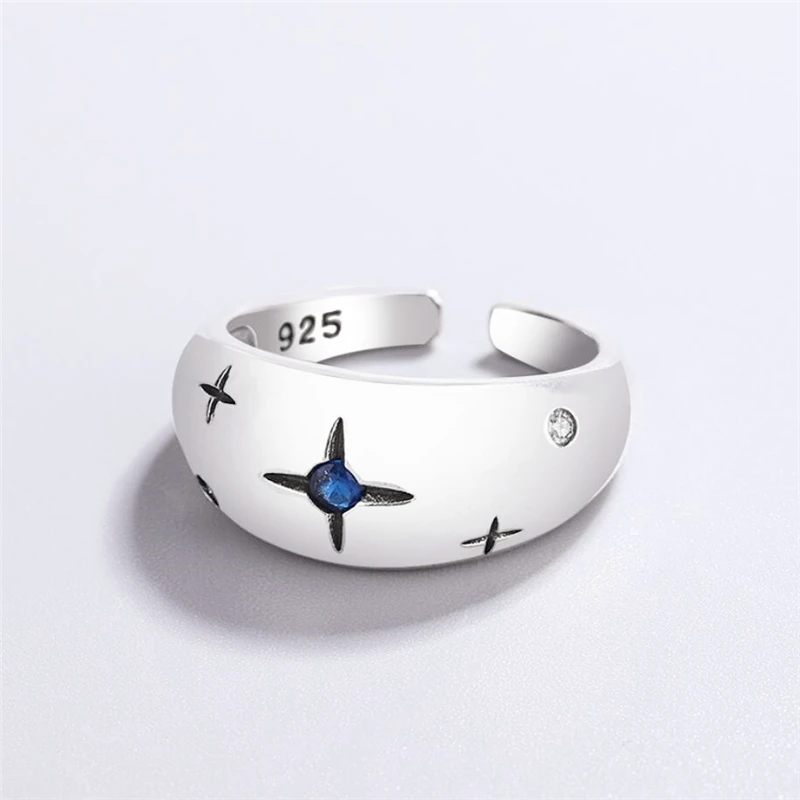 

Подошва с эффектом памяти, блестящие геометрические синие циркониевые звезды, стерлинговое серебро 925 пробы, открывающееся кольцо изменяемого размера для женщин, роскошные ювелирные изделия RI1037