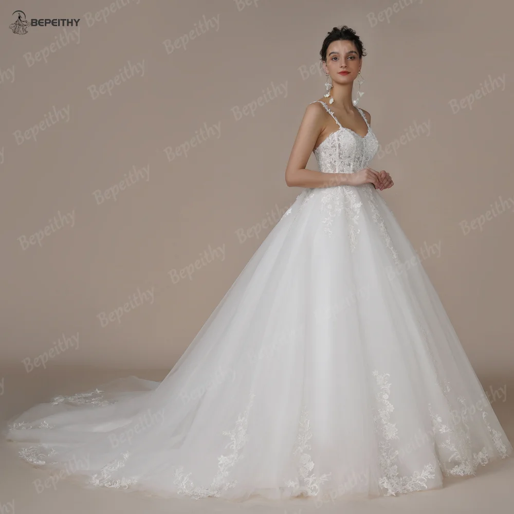 BEPEITHY Abiti da sposa da sposa personalizzati con spalline da principessa per le donne Abito da ballo da sposa con strascico in pizzo bianco senza maniche