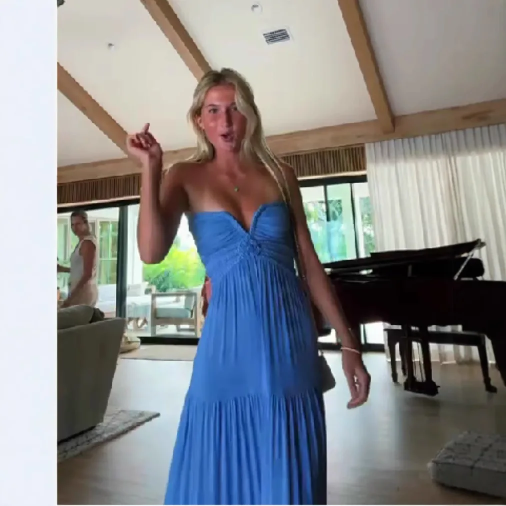 Vestido elegante de estilo de vacaciones para mujer, Falda plisada bohemia con hombros descubiertos, sin tirantes, elegante, Color sólido, sin espalda