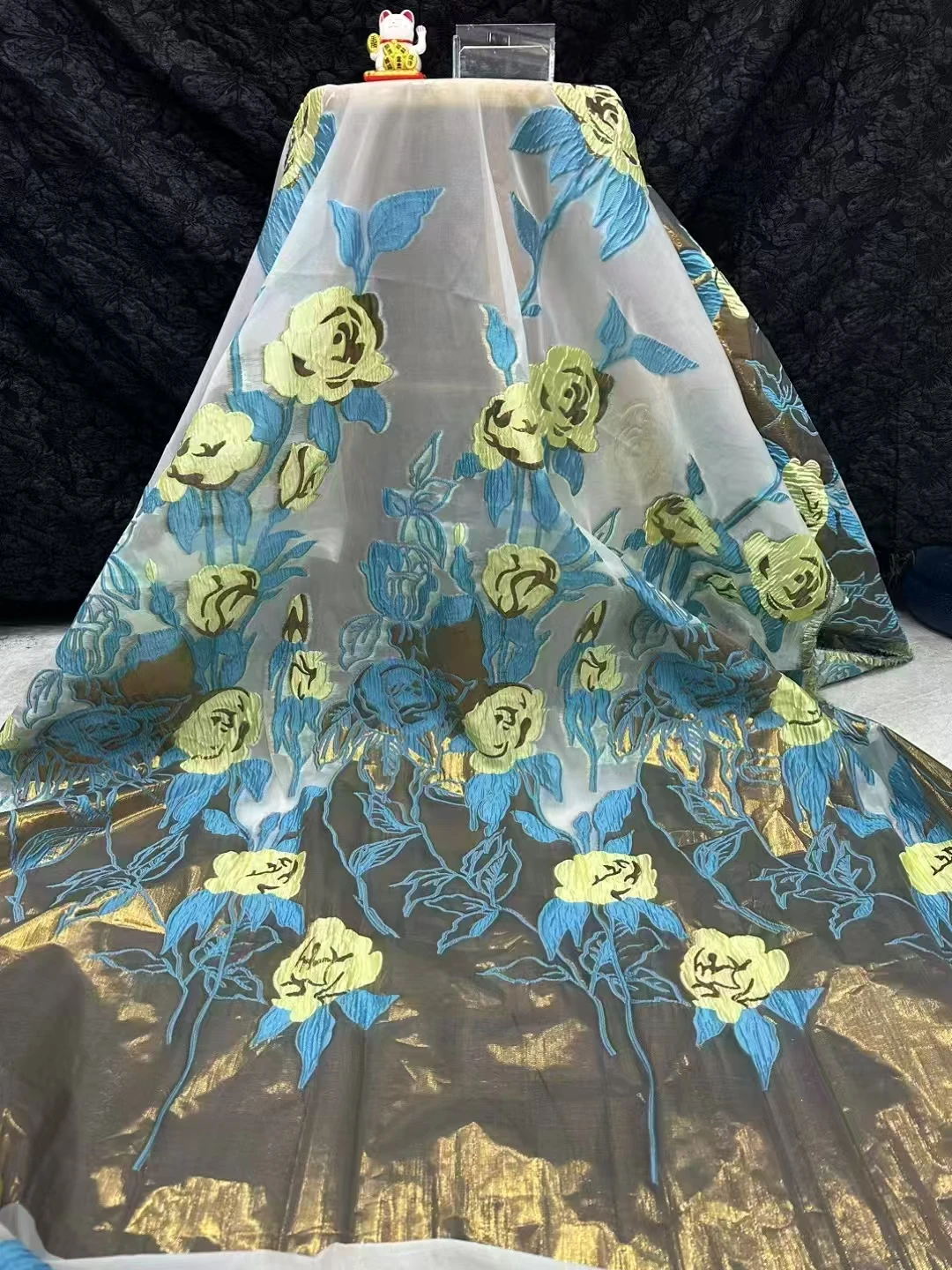 Neues Design, afrikanischer Jacquard-Spitzenstoff, 2025, hochwertiger französischer nigerianischer Brokat-Jacquard-Spitzenstoff für Hochzeitskleider, zum Nähen