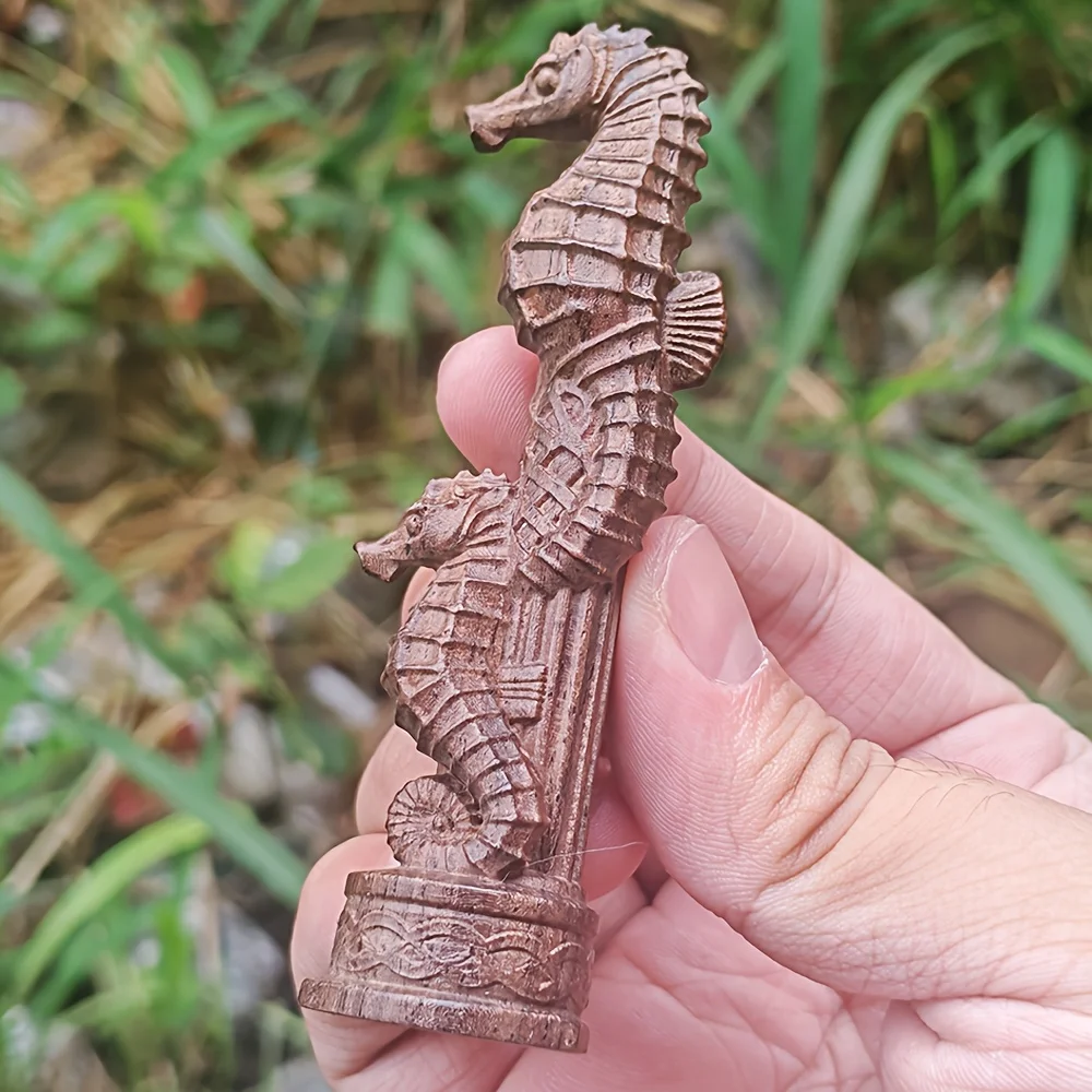 3.8 Inch Wooden Seahorse Ornament, Animal Theme, Simple Style, Suitable for Birthday Gifts, Back-To-School Gifts, Office Decoration, Christmas Gifts, Party Decorations, Creative Desktop Ornaments