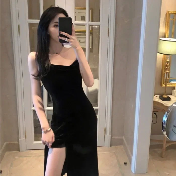 Gaun wanita antik 2022 gaun hitam beludru belah tali Spaghetti gaun balutan Bodycon seksi pesta Midi Verano Vestidos