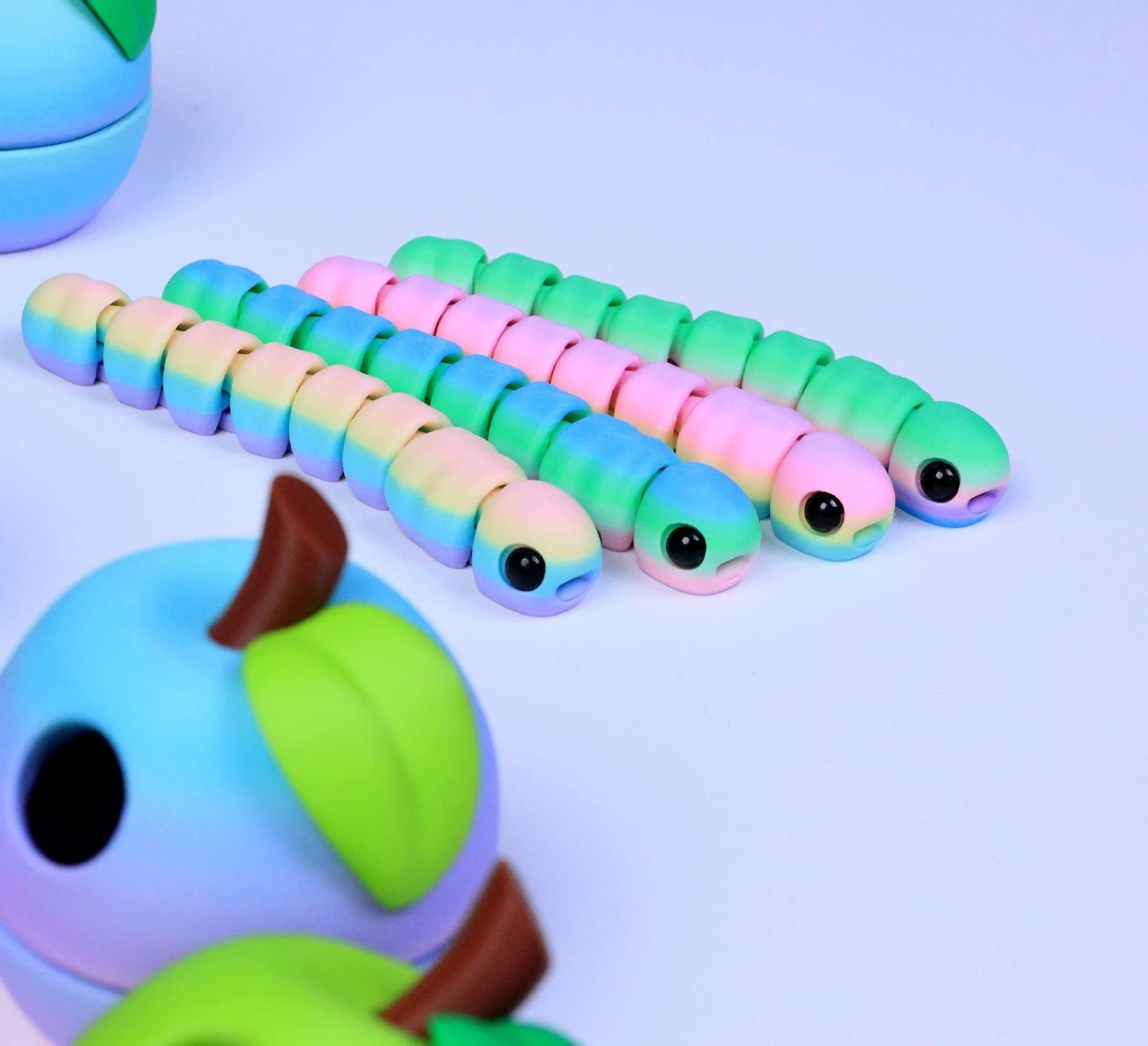 Creative 3d Printed Apple Worm Ornaments Full Body Joints Movable Multi-color Apple Bug Model Home Decor Party Christmas Gifts