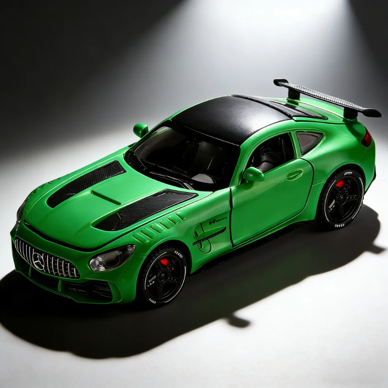

Модель автомобиля AMG из сплава 1:32 с имитацией звука и света, игрушка для мальчиков, настольное украшение, подарок