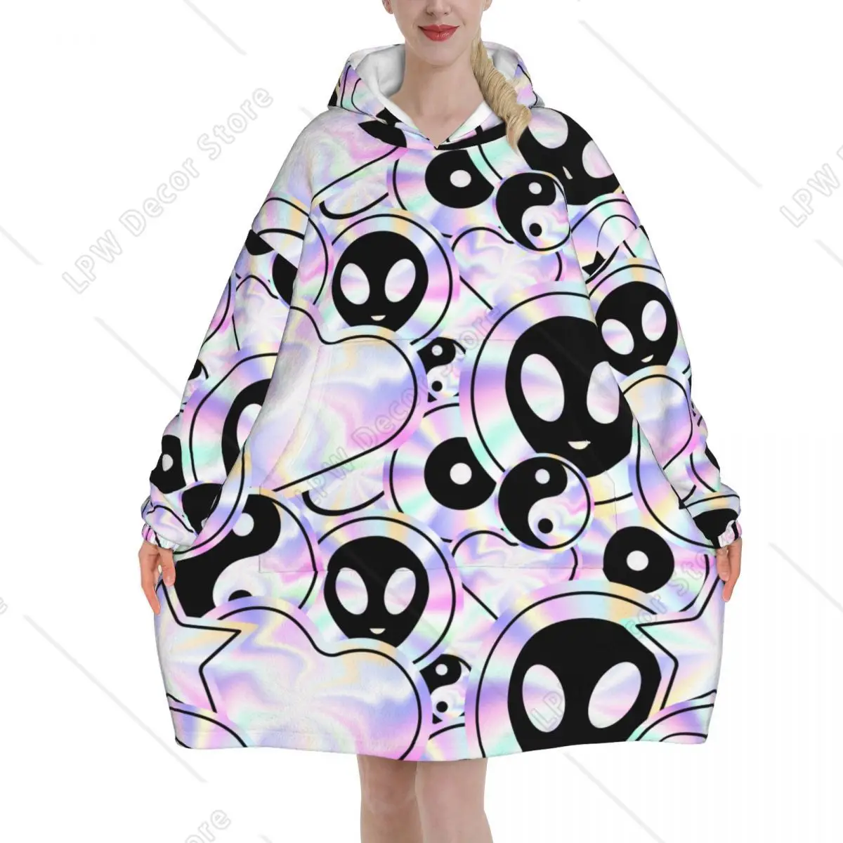 Psychedelic Style Alien Blanket Hoodie Oversized Wearable Trippy Holographic Aliens Sweatshirt Blanket Warm Gifts for Women