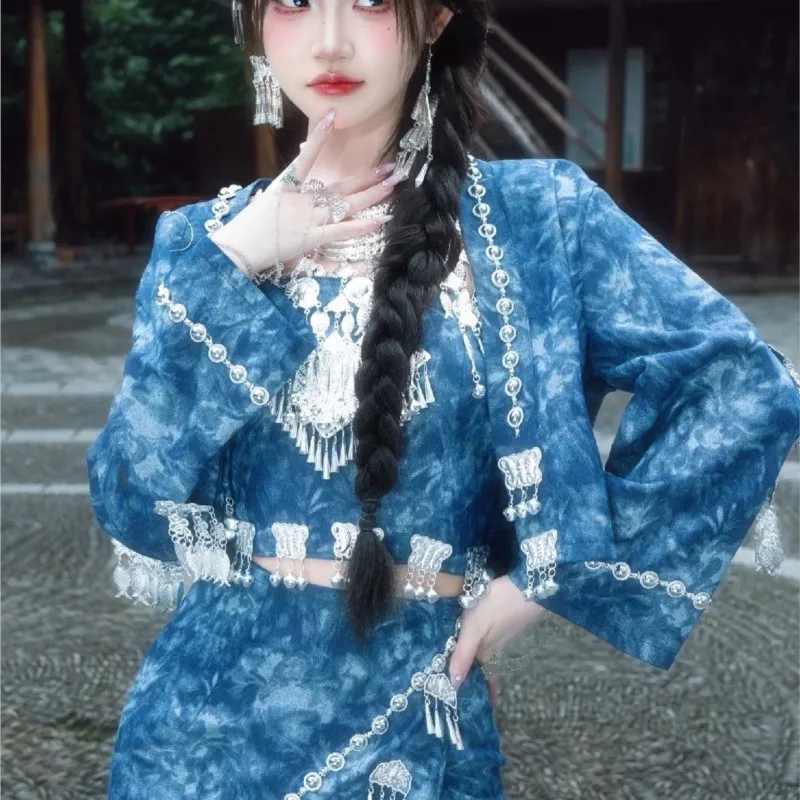 의상 소수 민족 먀오족 마을 민족 바람 여행 사진