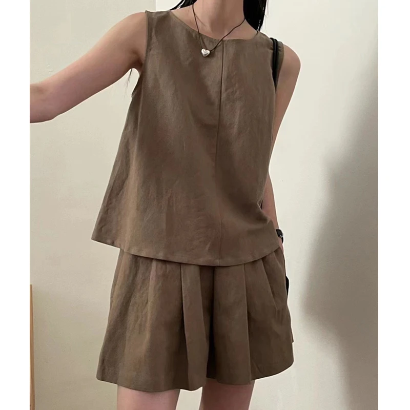 REALEFT 2024 New Summer 2 Pieces Linen Women\'s Short Pants Suits O-Neck Backless Tank and Casual Shorts Sets Outfits