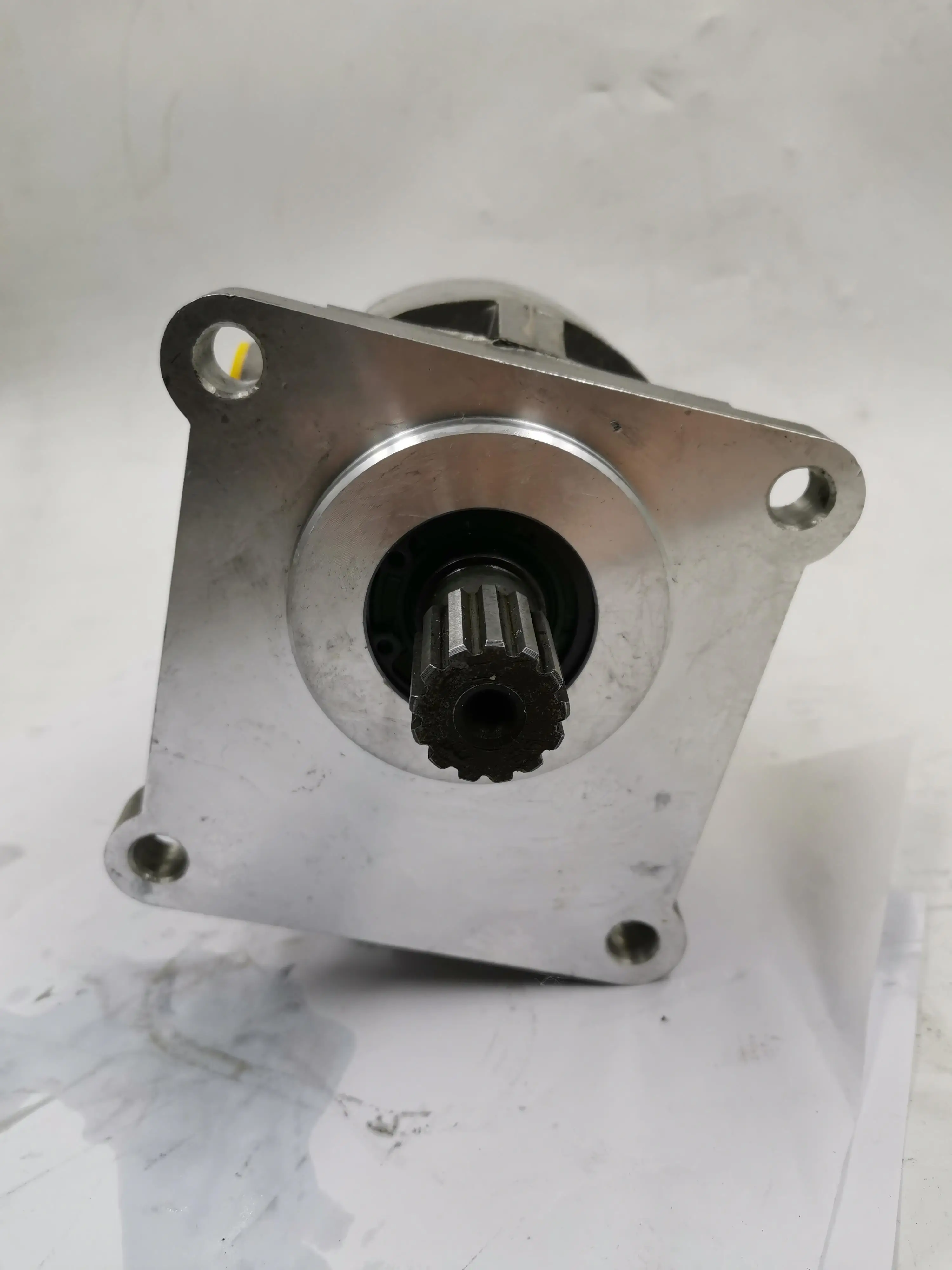 PC Bulldozer 07433-71103 D85A-12 D155c-1 D135A-2 D150-1 D155A-1 Hydraulic Pump
