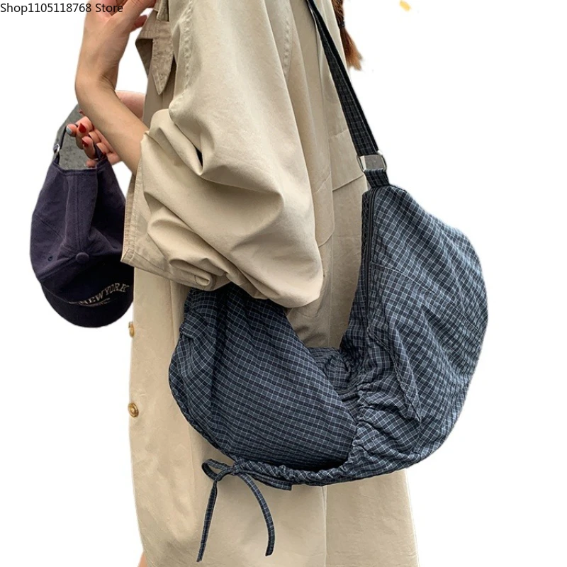 

Клетчатые сумки через плечо, большая вместимость, классические универсальные индивидуальные ретро супер крутые женские сумки-тоут