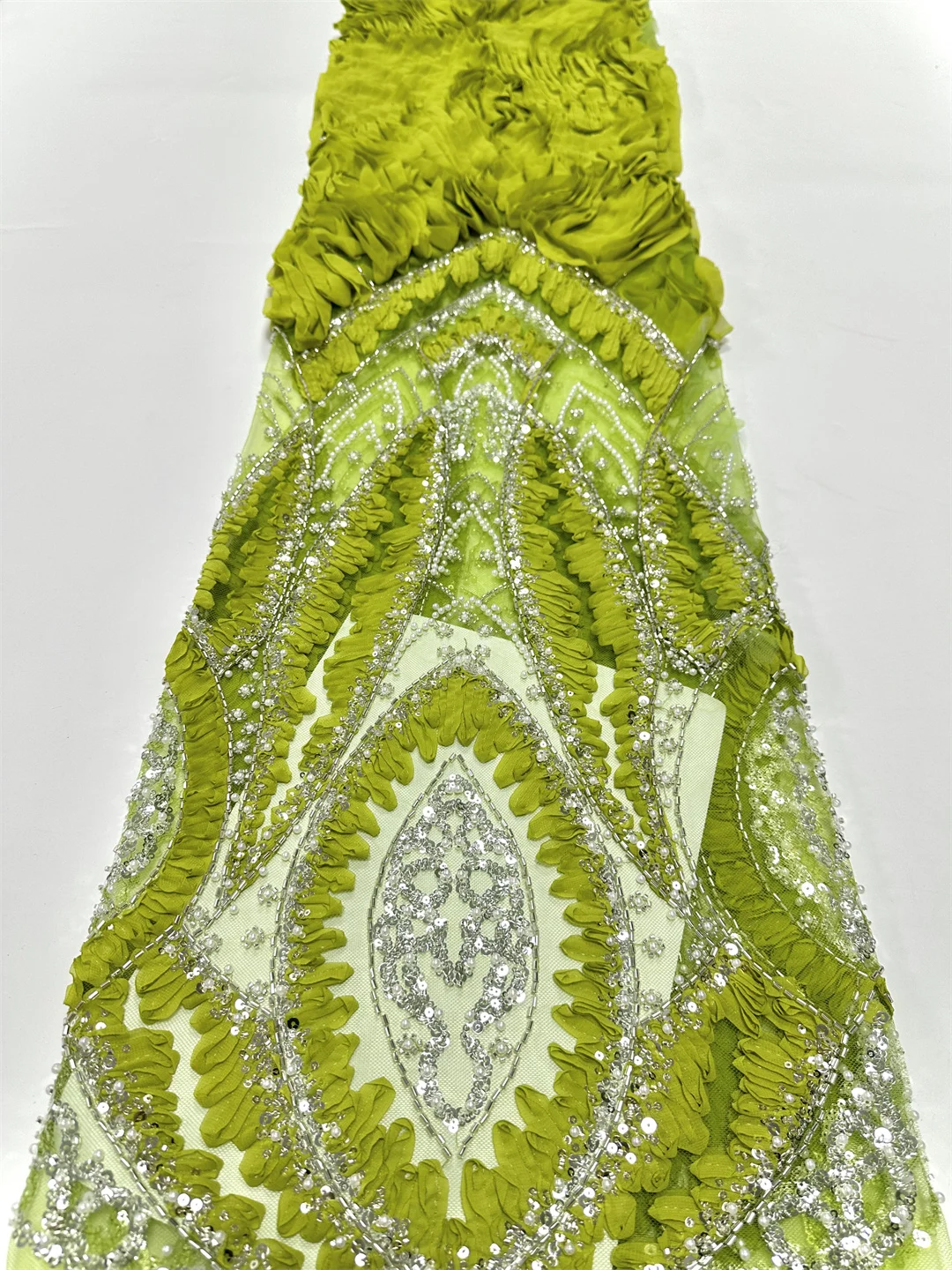 2025 African French Nigerian High End Tulle 3D Lace Fabric With Beads Sequins for Embroiderg Wedding Party Bride Sewing Dress