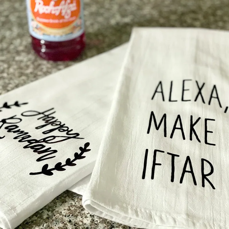 White Soft Happy Ramadan Kitchen Towel 1pcs for Muslim Gift Decoration Farmhouse Vintage Style Ramadan Decor for Muslim Favor