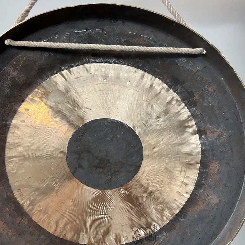 Chinese Big Size Gong Chinese Traditional Handmade Chau Gong Sound Healing Gong