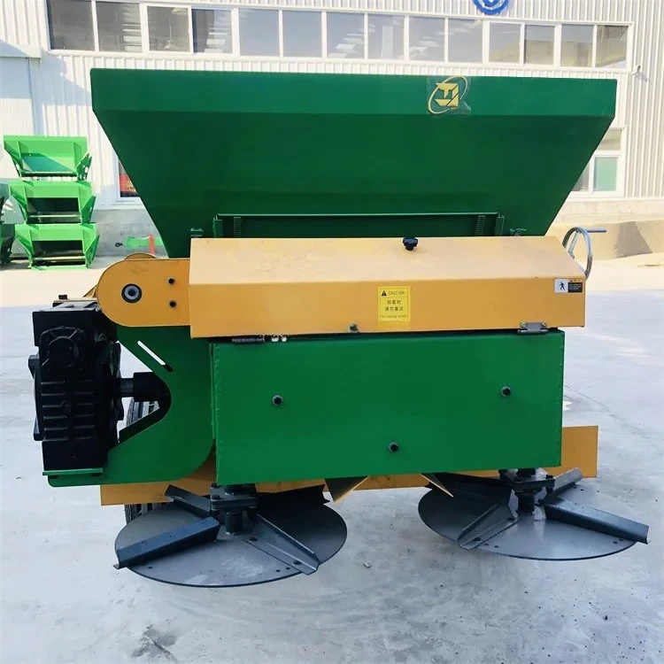 Agriculture Tractor Fertilizer Spreader Cow Manure Spreader Fertilizer Distributor/ Slurry Tank Spreading Distributor For Sale