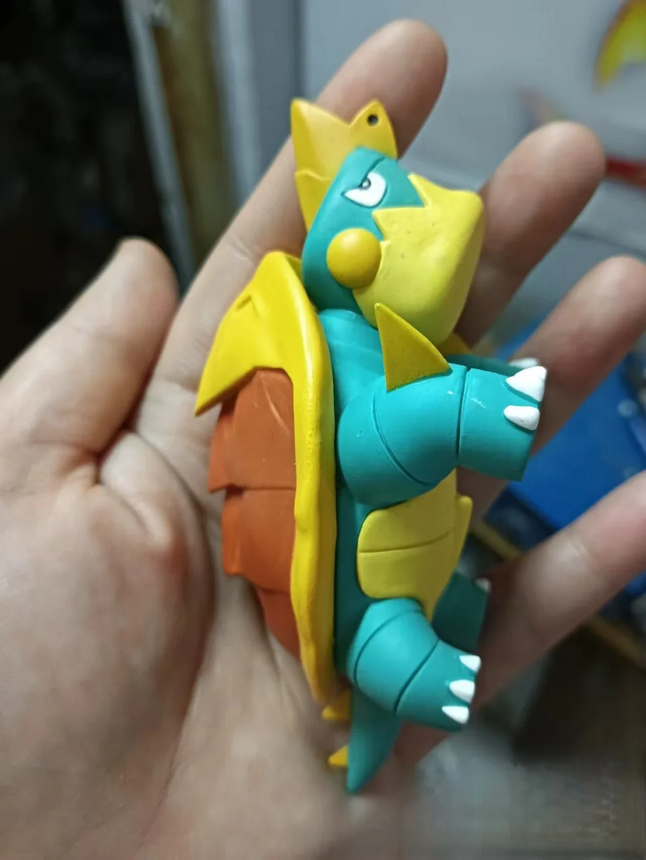 

Genuine 1/20 Scale The World MIKURI and MILOKAROSS Cute Torterra Action Figure Model Toys