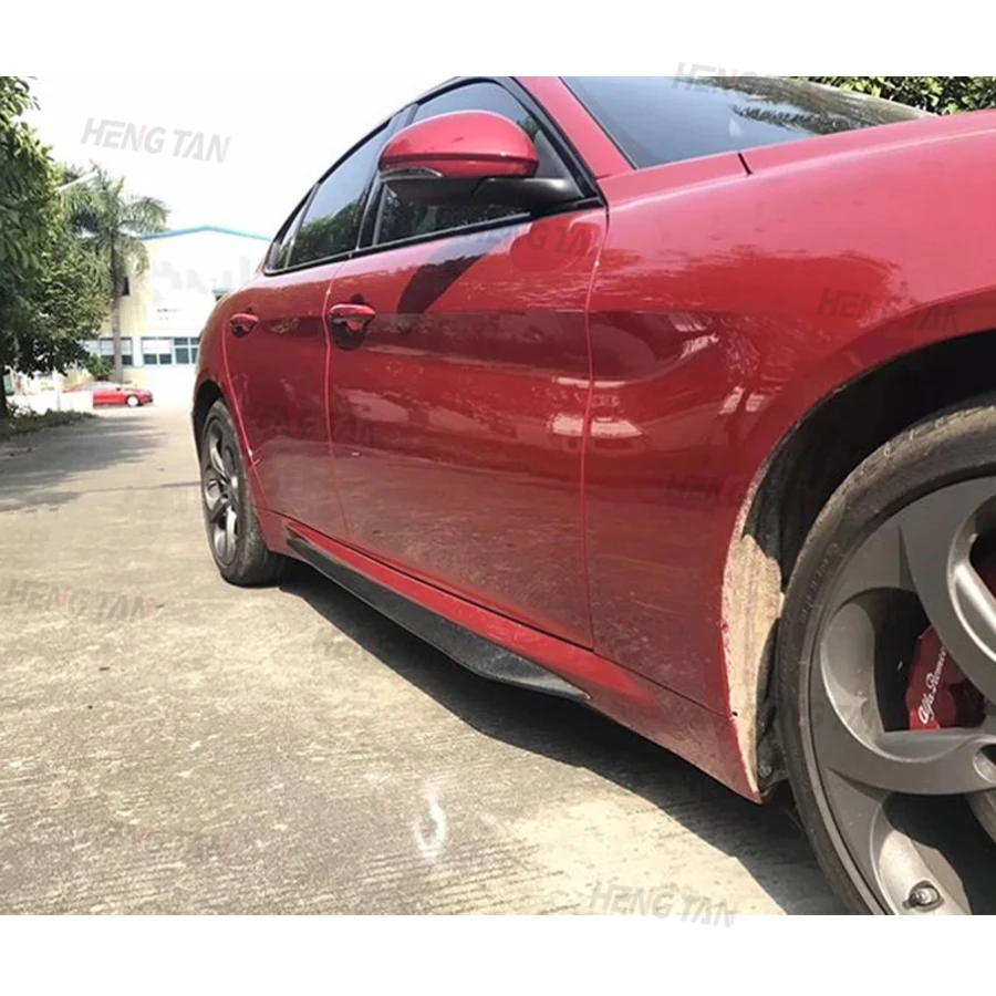 Carbon Fiber Side Skirts Splitters Flaps Apron For Alfa Romeo Giulia Body kit Upgrade Car Accessories Body kit