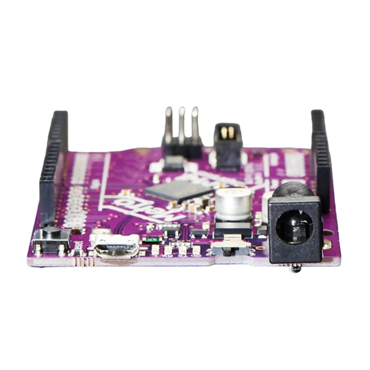 3382 Metro Development Board Feat. ATSAMD51 High-Performance for Embedded Projects