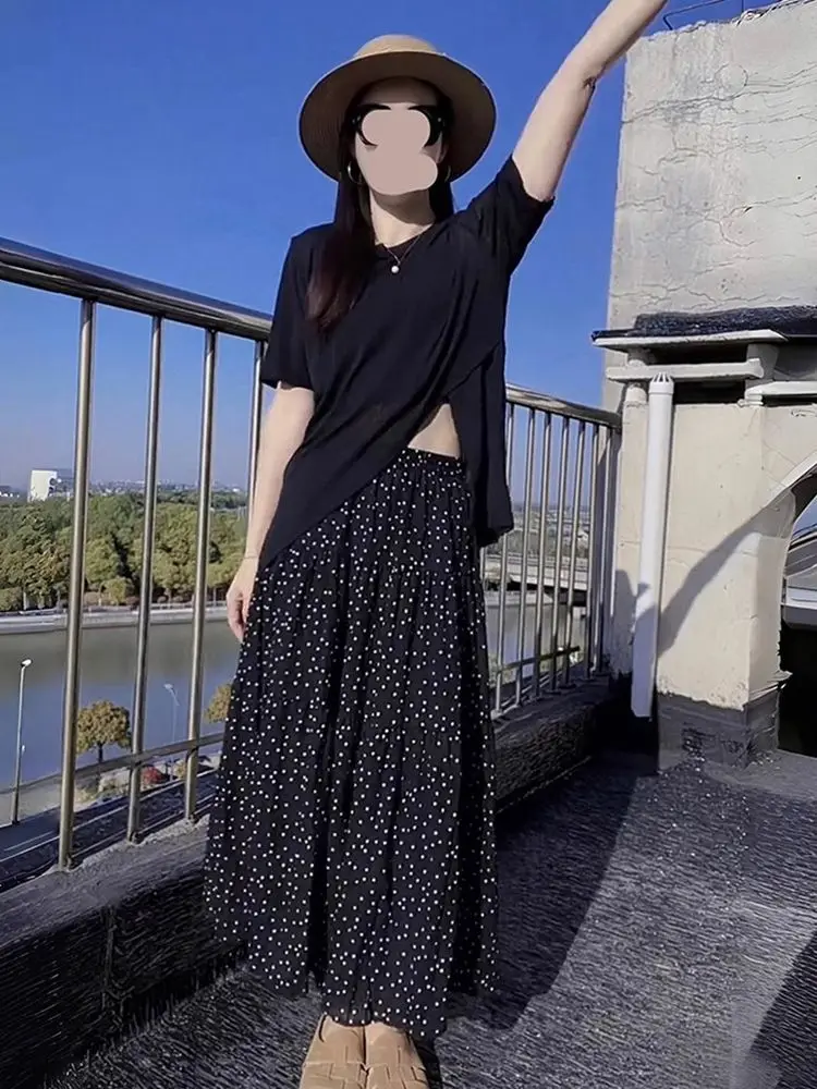 

Elegant Women's Black Top and Polka Dot Skirt Set Casual Summer Outfit Ladies Two Piece Dress Fashionable Midi Skirt Set