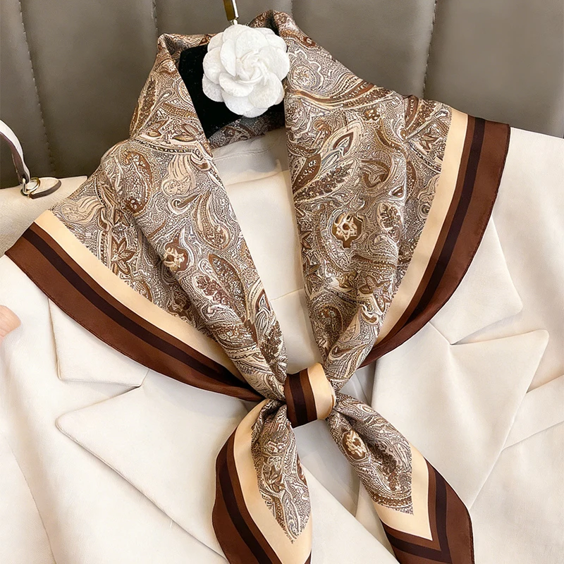 Luxury Women Silk Square Scarf - Face Scarf Mask avis et prix