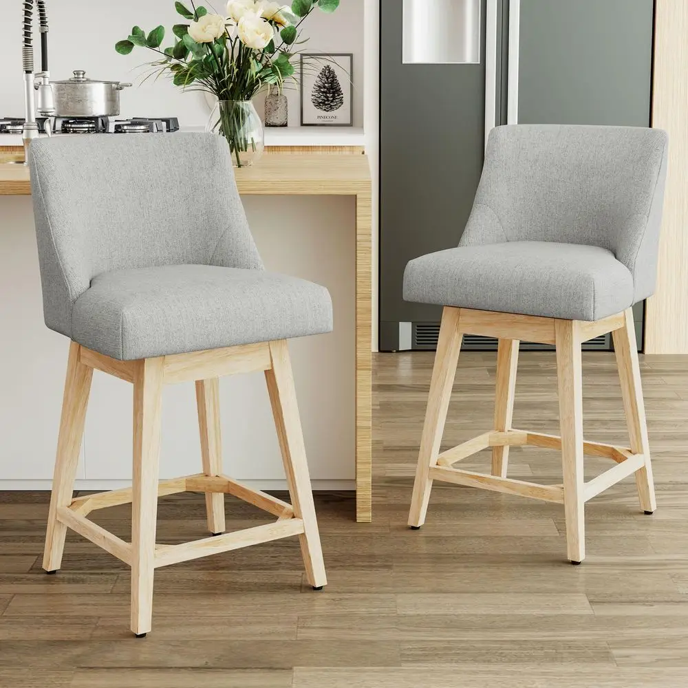 

Комплект из 2 барных стульев для высоких столешниц, современные тканевые вращающиеся барные стулья с контурной спинкой и ножками из массива дерева, с обивкой.